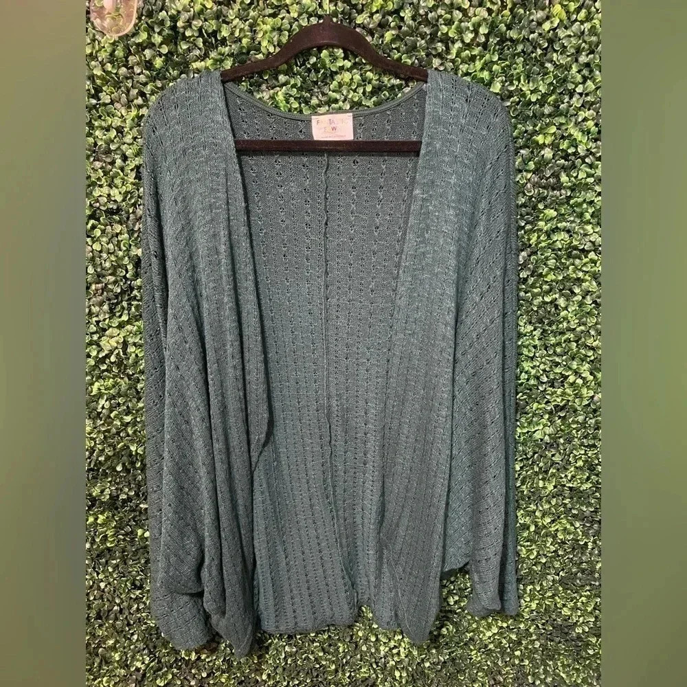 Fantastic Fawn - In My Holiday Cardigan - Size Small - Picture 2 of 8